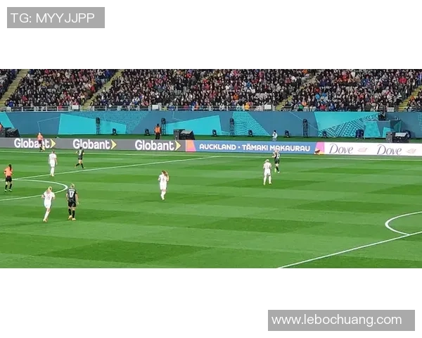 湾区足球明星赛盛况空前球迷共庆足球激情与友谊的盛宴